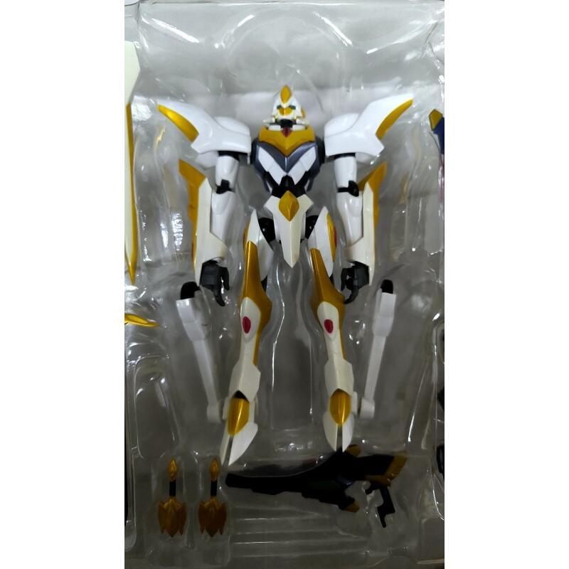 Коллекционная подвижная фигурк – обзор и цена Model Kit Lancelot