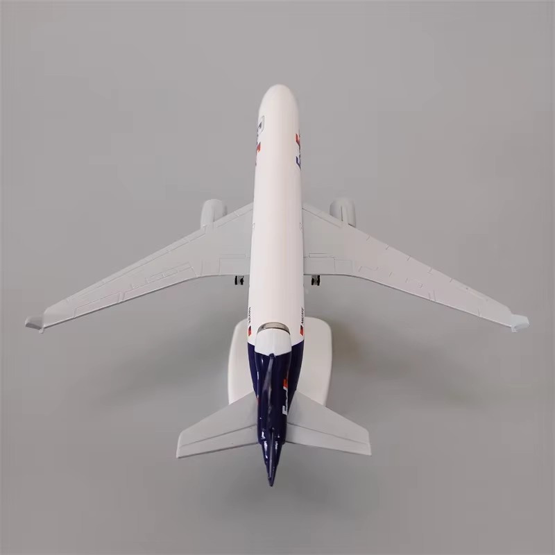 Модель самолета 20 см Air Fede – обзор и цена Model Kit Centaur
