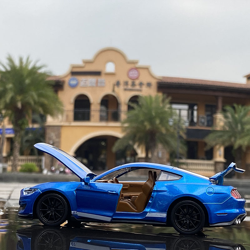 Модель автомобиля Форд Мустанг – обзор и цена Model Kit Mustang