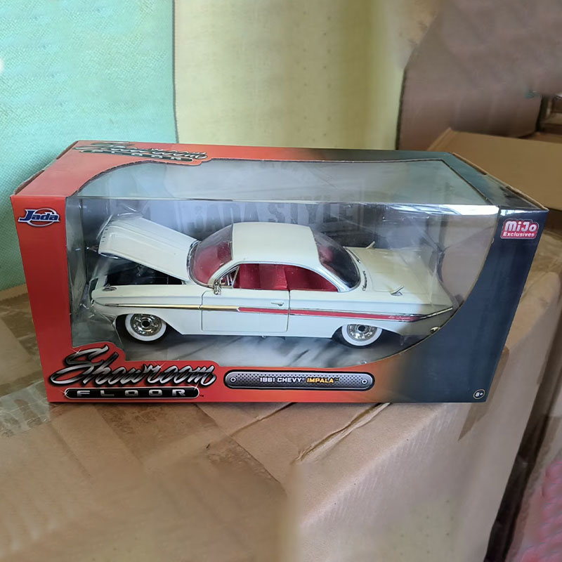 JADA 1:24 масштаб 1961, модель – обзор и цена Model Kit Mustang