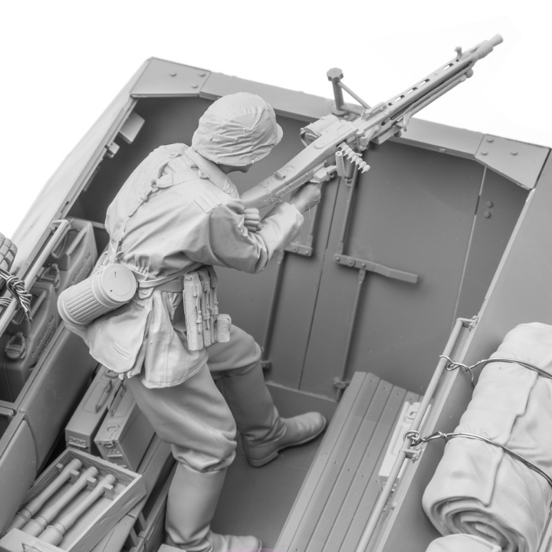1/16 фигурка из смолы, собранн – обзор и цена Model Kit Reshiram
