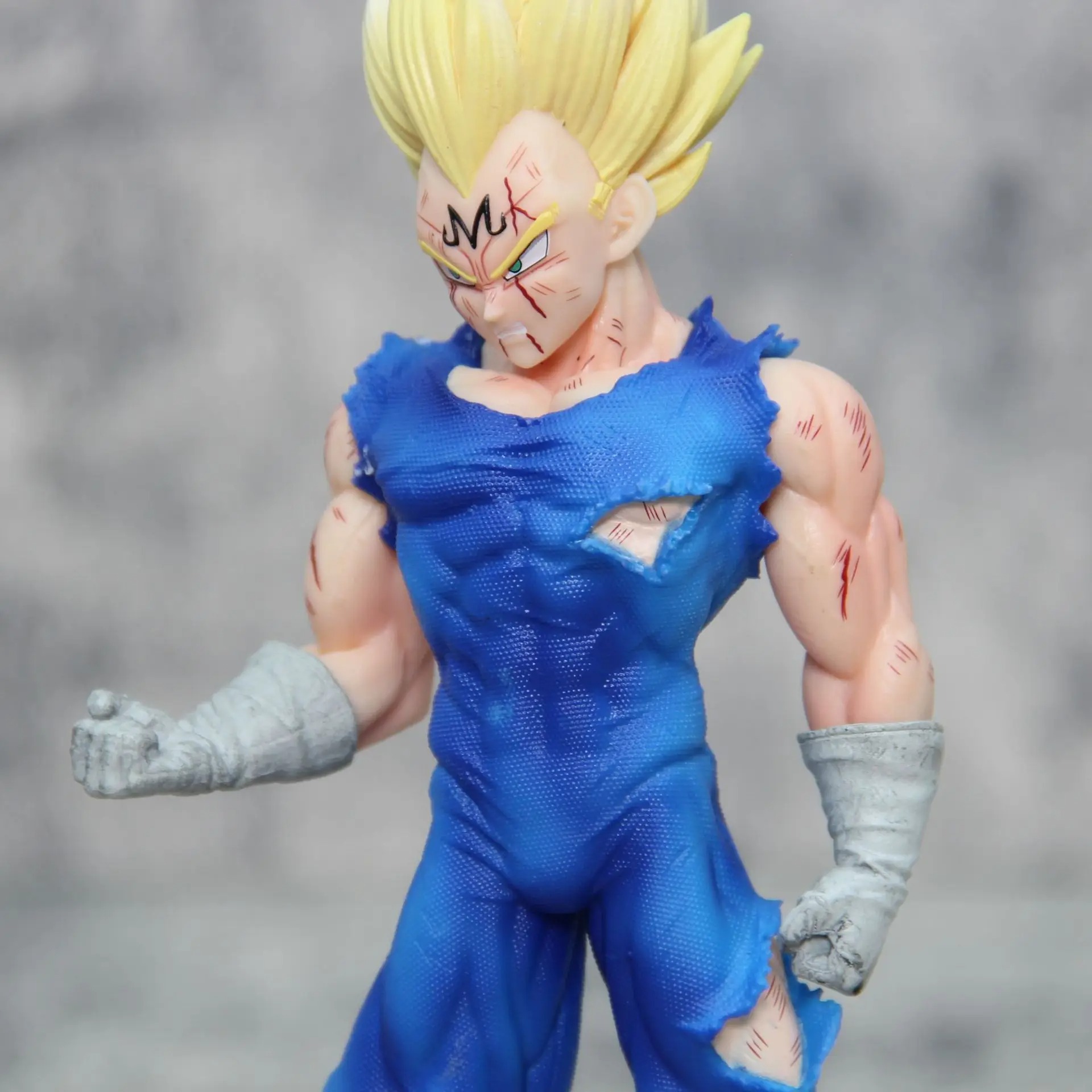 20 см аниме Dragon Ball, фигур – обзор и цена Model Kit Vegito