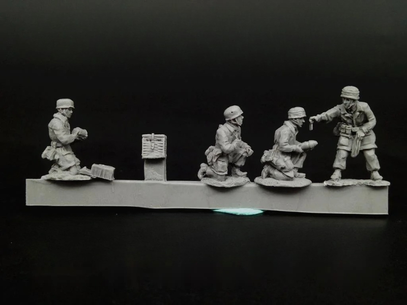 Масштабная модель 1/72 из лито – обзор и цена Model Kit Reshiram